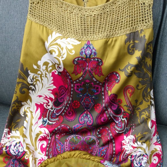 Green Silk Dress - Picture 4 of 11
